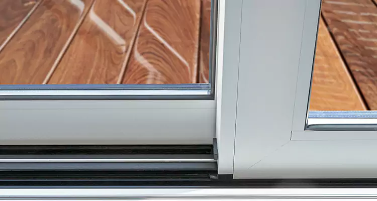 Patio Door Jammed Shut in Dunedin, FL