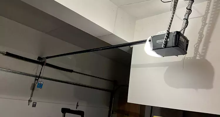 Linear Garage Door Opener Repair in Dunedin, FL